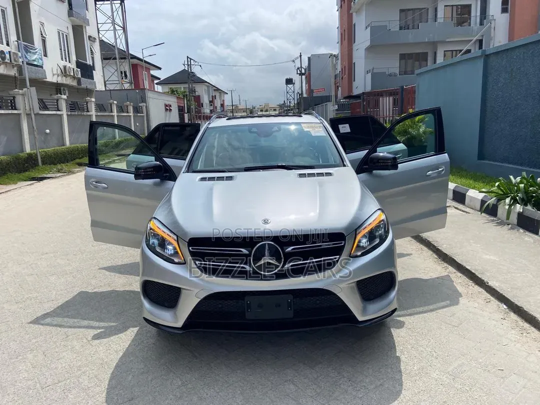Mercedes-Benz GLE-Class AMG GLE 43 4MATIC 2018 Silver