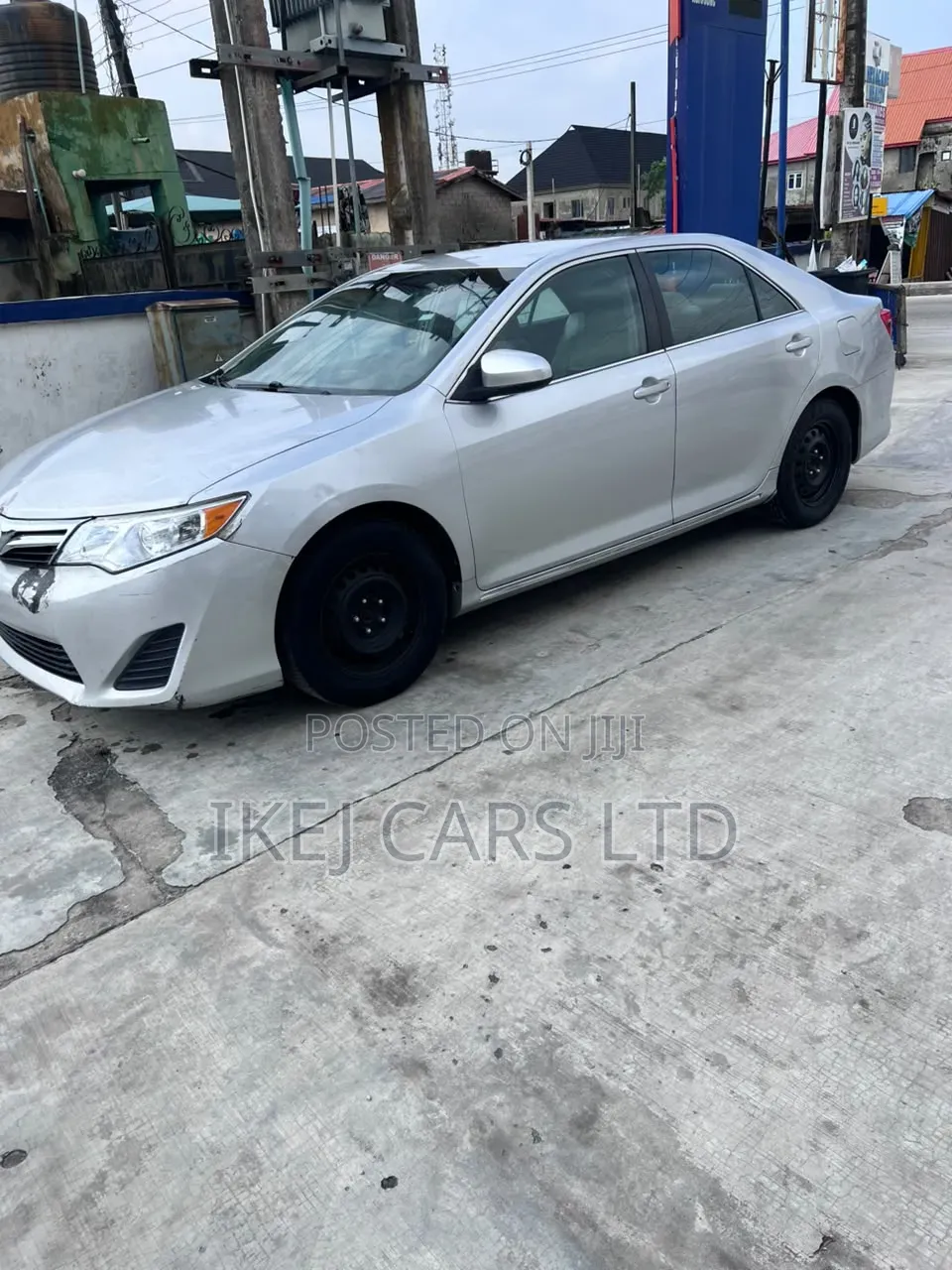 Toyota Camry 2012 Silver