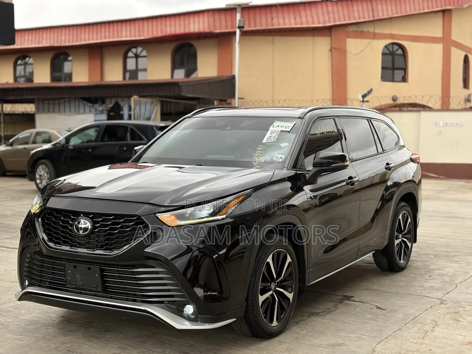 Toyota Highlander XSE 2021 Black
