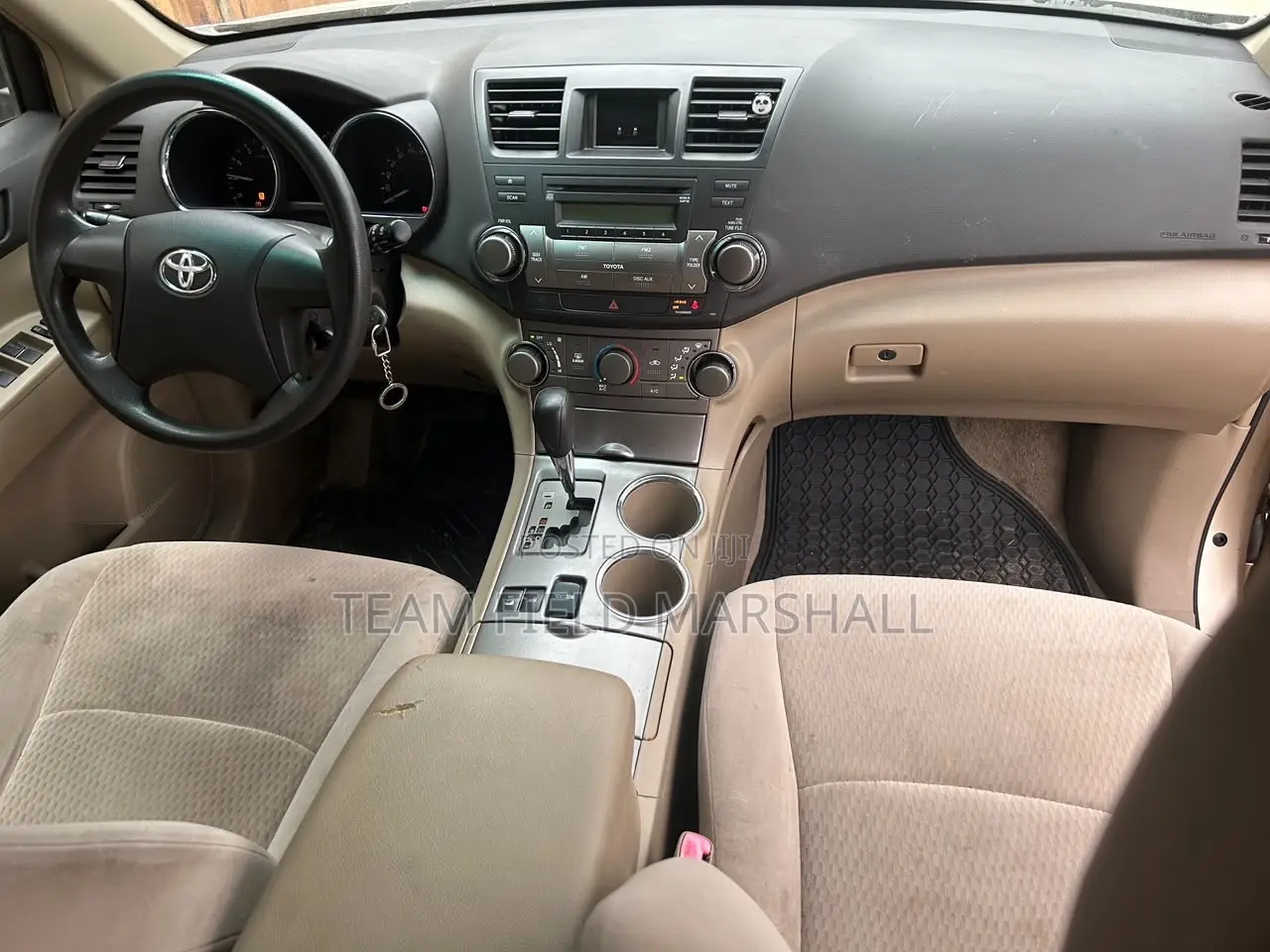 Toyota Highlander 4x4 2008 Gold