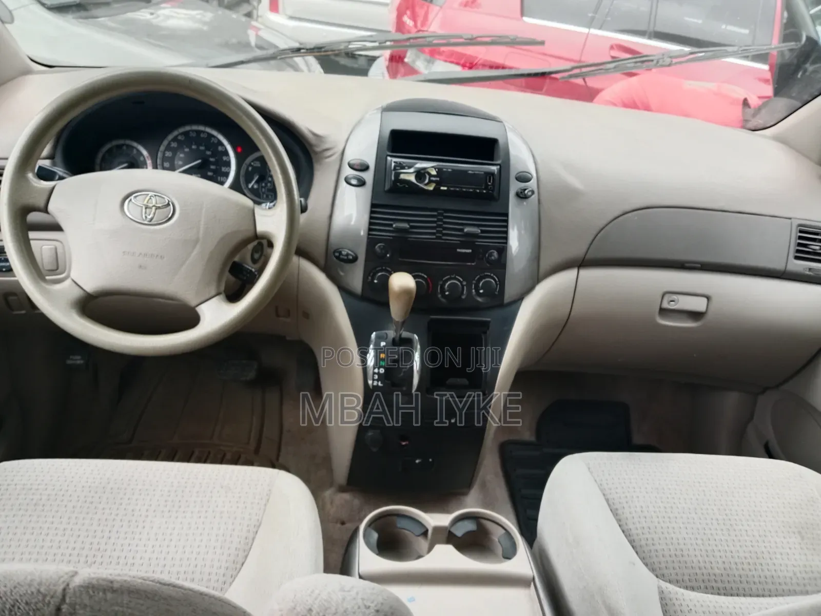 Toyota Sienna 2006 Gold