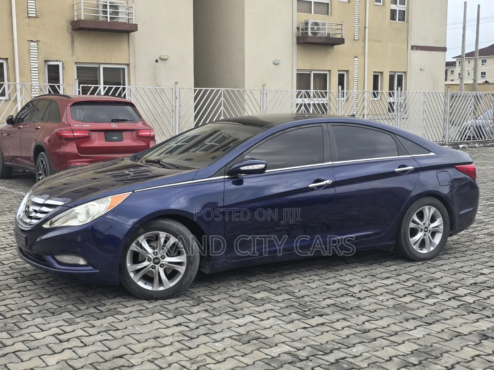 Hyundai Sonata Limited Sedan FWD (2.4L 4cyl 6A) 2012 Blue