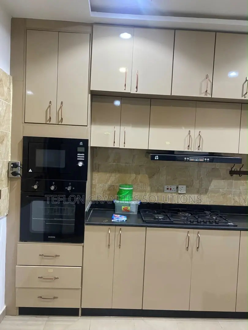 Furnished 5bdrm Townhouse/Terrace in Asokoro for sale