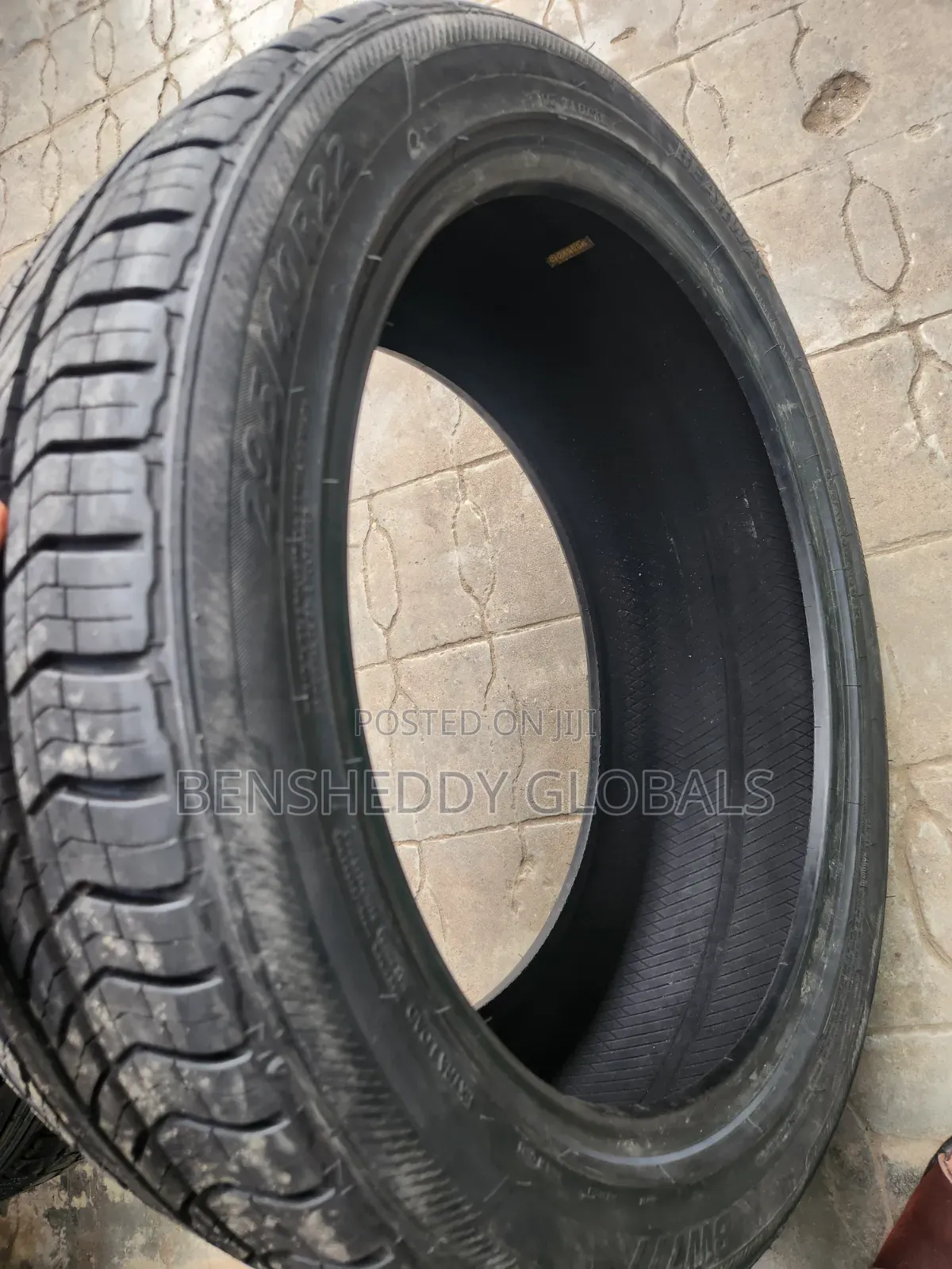 295/40r22 Original