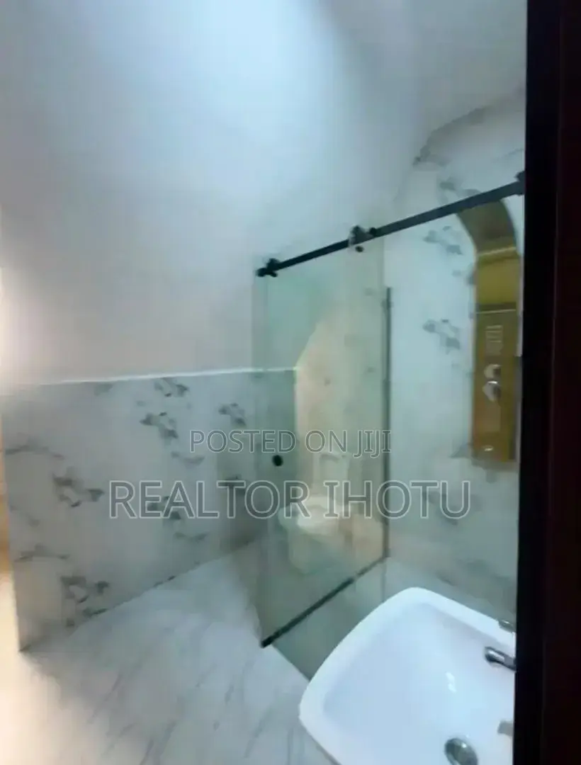 7bdrm Duplex in Efab Metropolitan, Bunkoro for sale