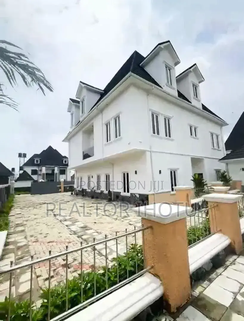 7bdrm Duplex in Efab Metropolitan, Bunkoro for sale