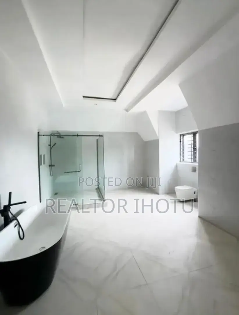 6bdrm Duplex in Efab Metropolitan, Life Camp for sale