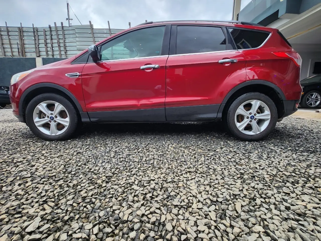 Ford Escape SE 4dr SUV AWD (1.6L 4cyl Turbo 6A) 2015 Red