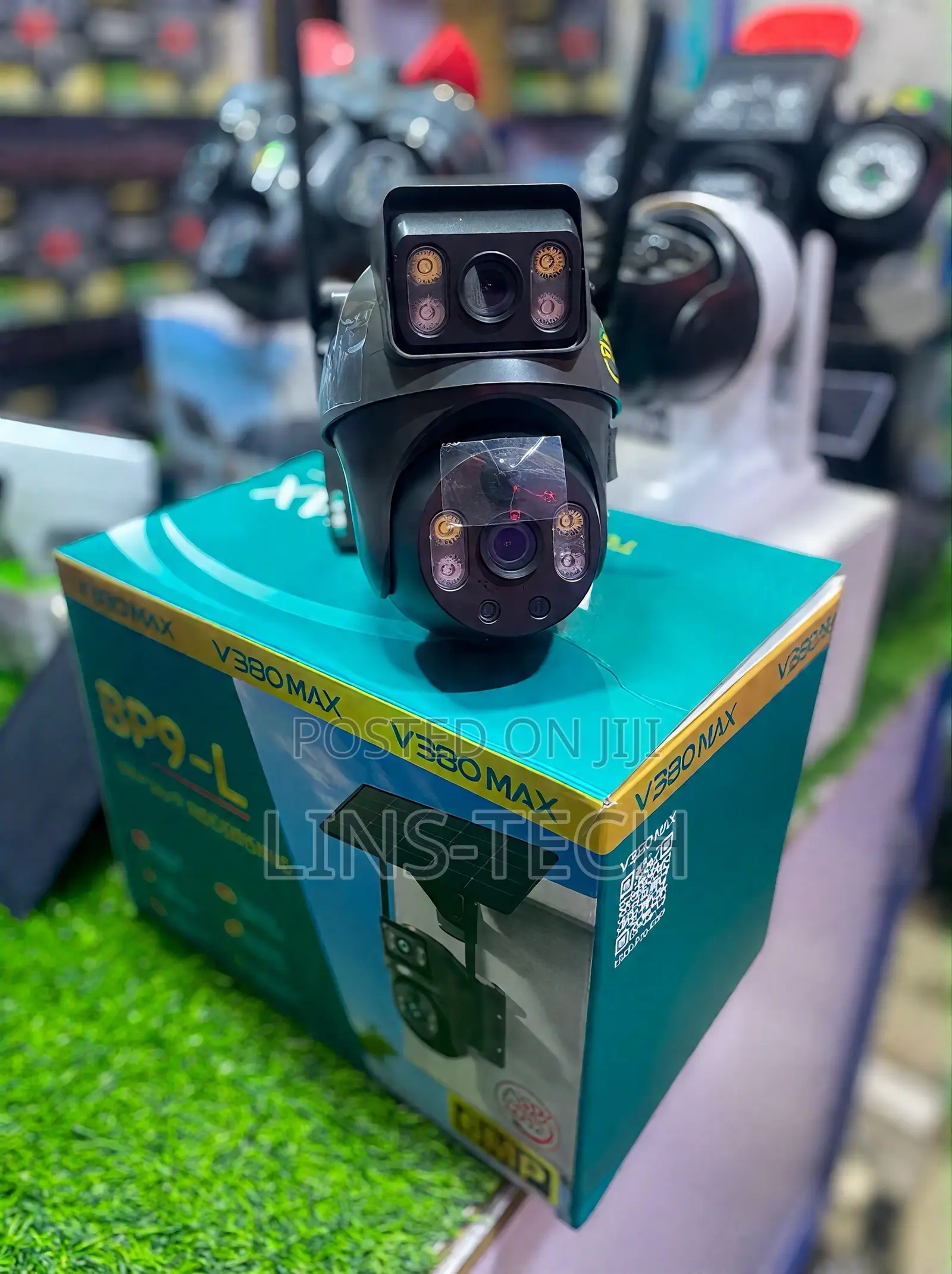 4G V380 Solar Dual Lens PTZ Camera