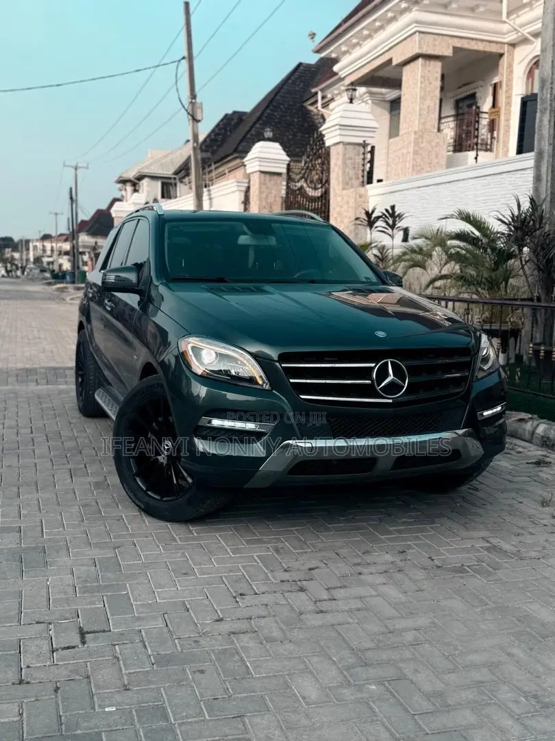 Mercedes-Benz M Class ML 350 4Matic 2012 Gray