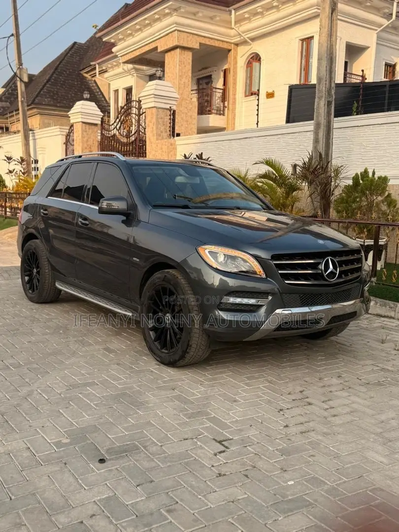Mercedes-Benz M Class ML 350 4Matic 2012 Gray