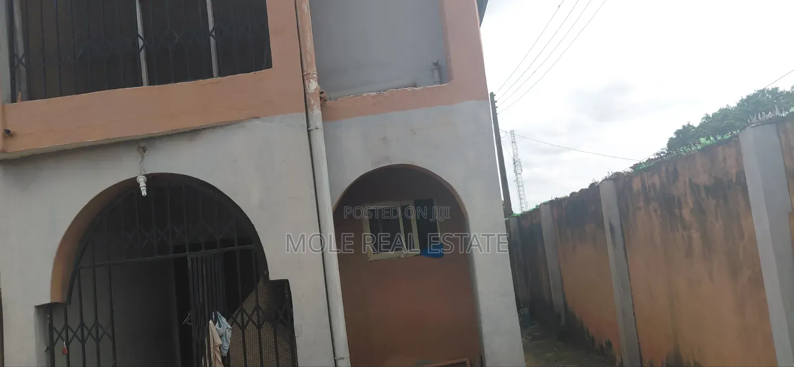 Furnished 4bdrm Block of Flats in Abaranje Ikotun for sale
