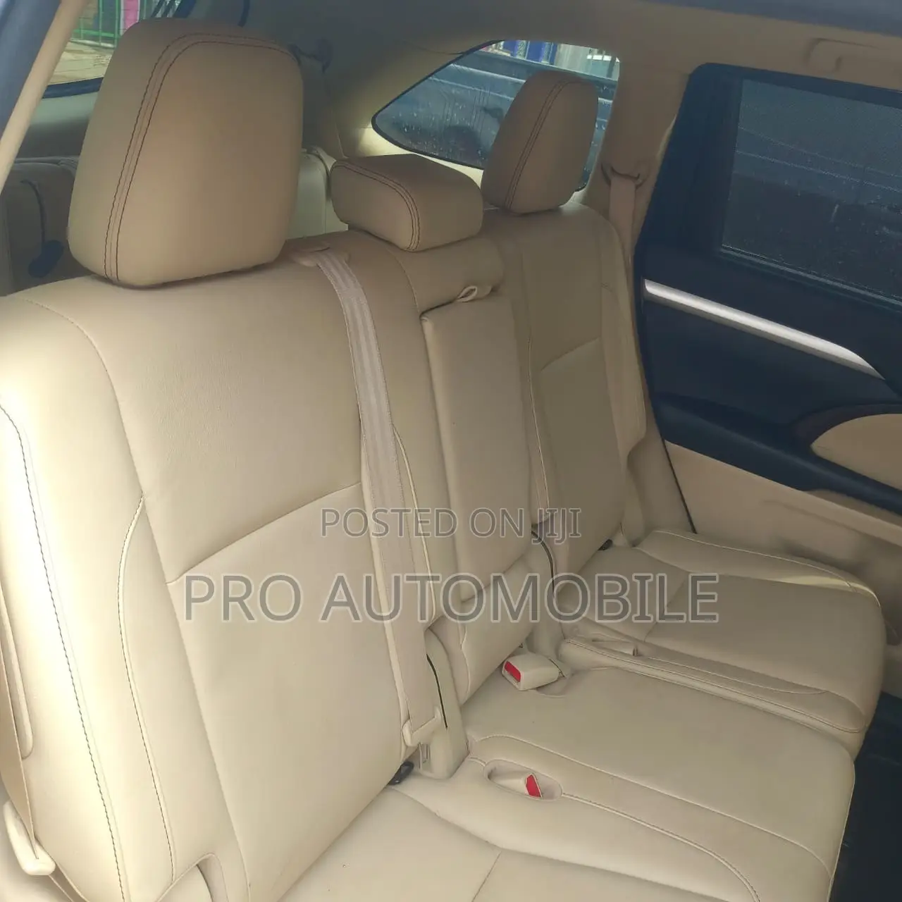 Toyota Highlander XLE 4x2 V6 (3.5L 6cyl 8A) 2018 Green