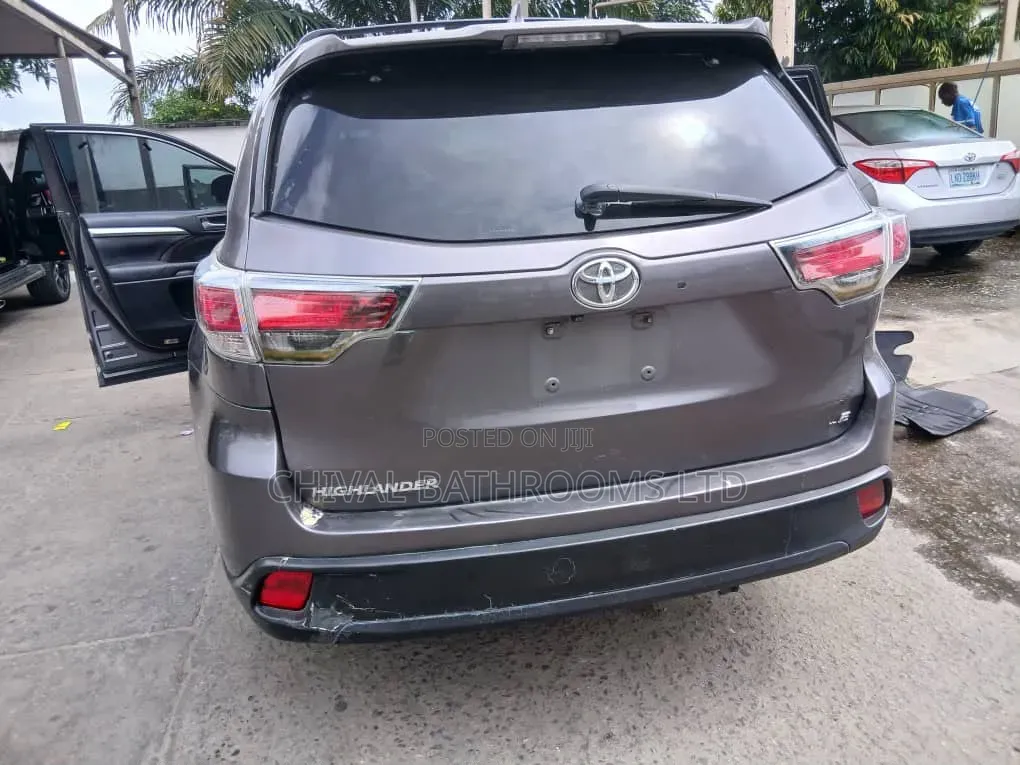 Toyota Highlander 2016 Gray