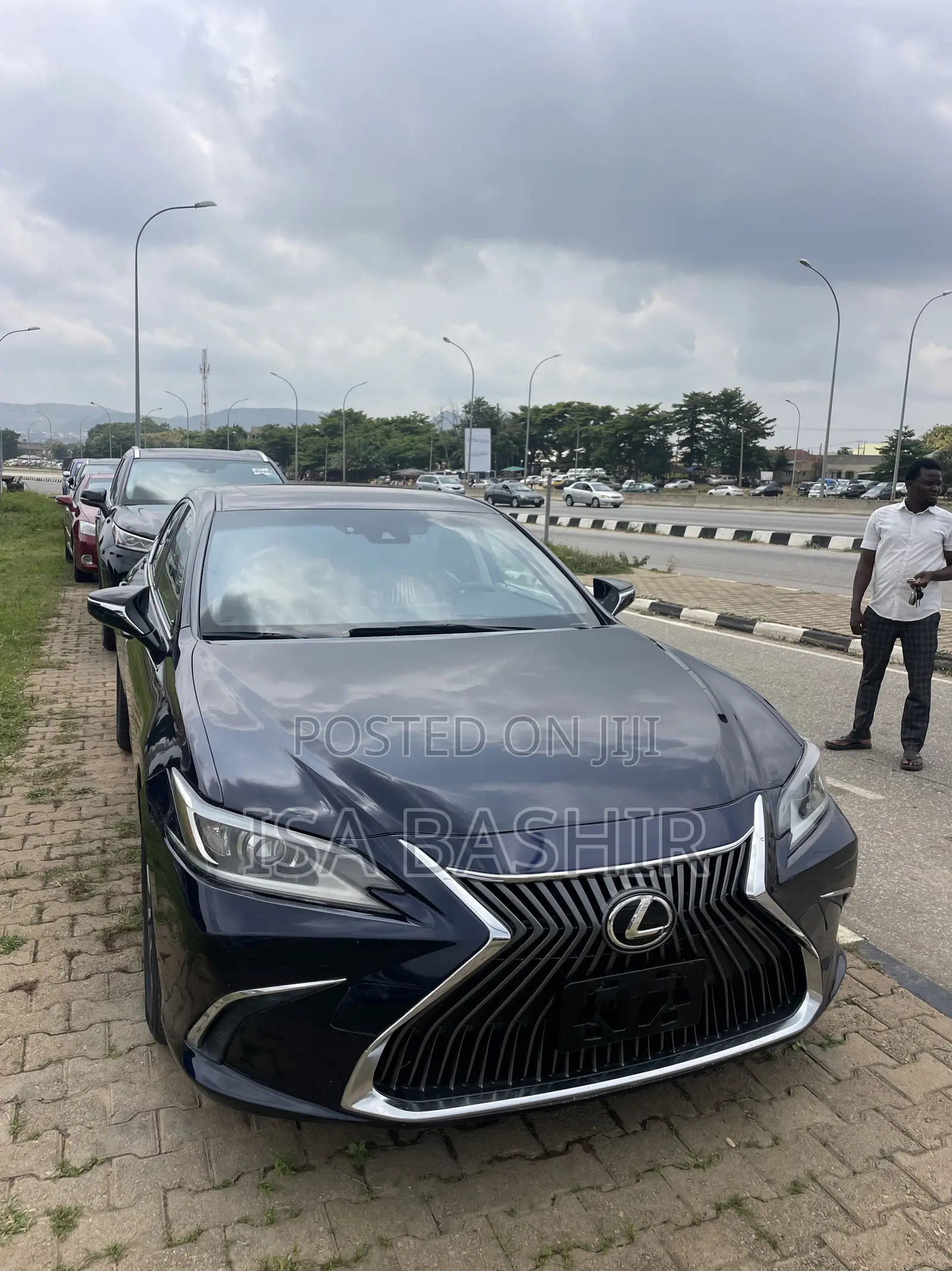 Lexus ES 2020 Blue
