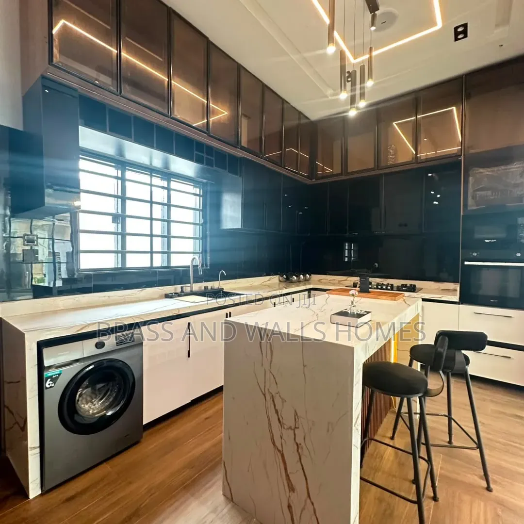Furnished 5bdrm Duplex in Sangotedo for sale