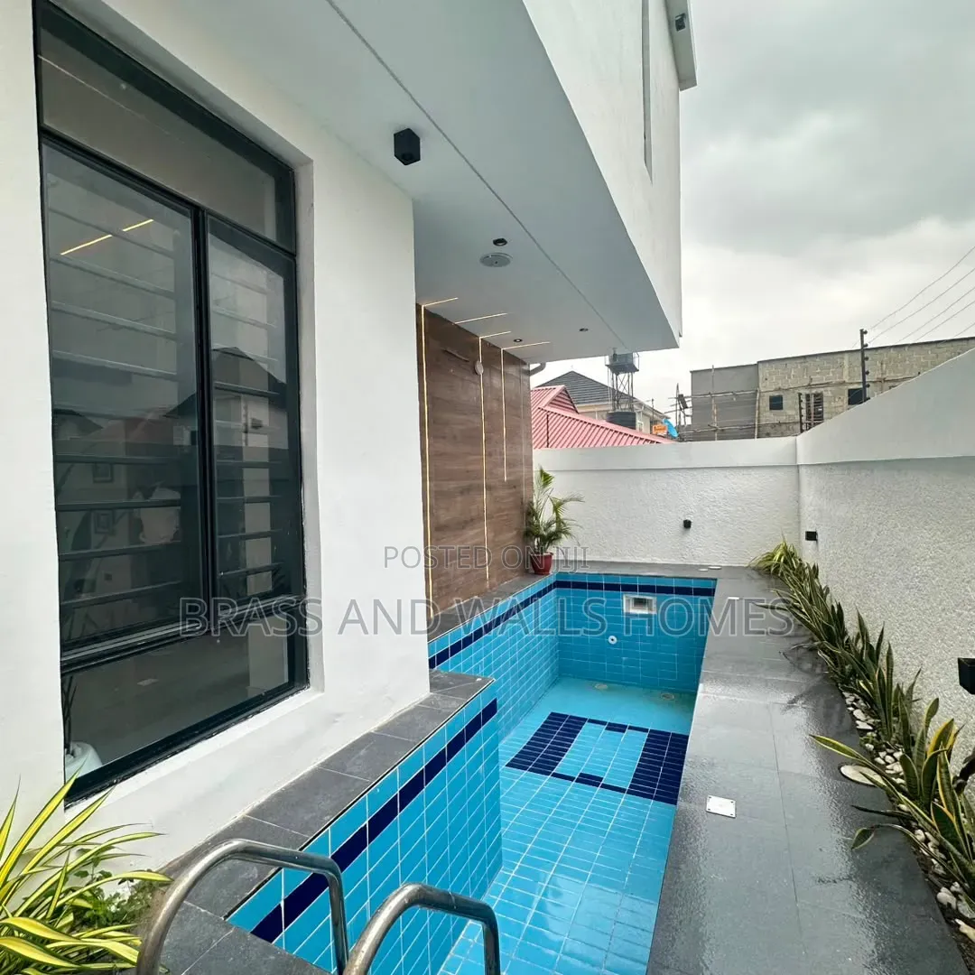 Furnished 5bdrm Duplex in Sangotedo for sale