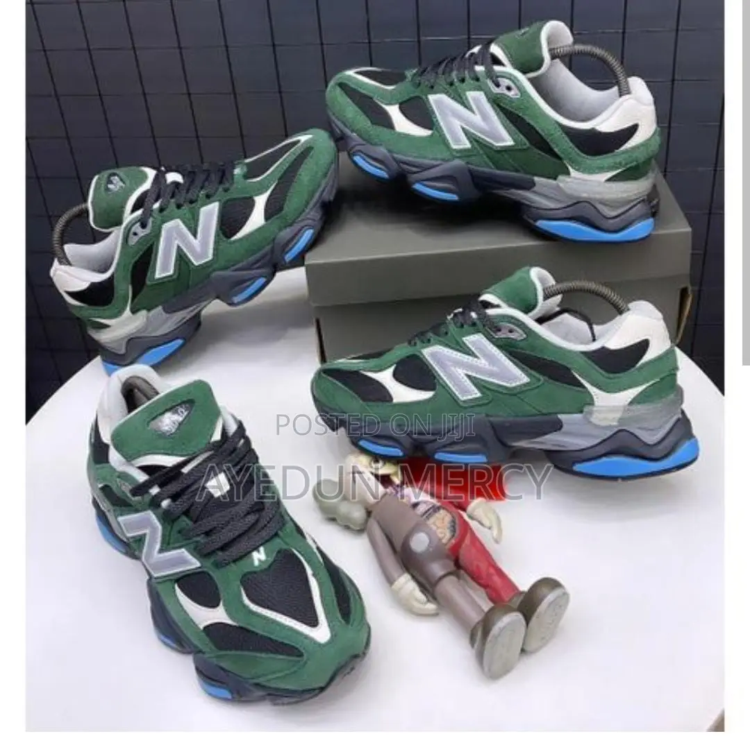 Unisex Multi Sneakers