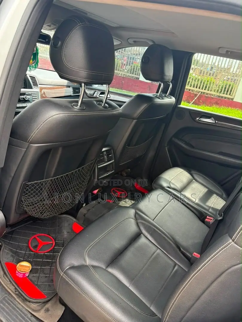 Mercedes-Benz M Class 2015 Silver