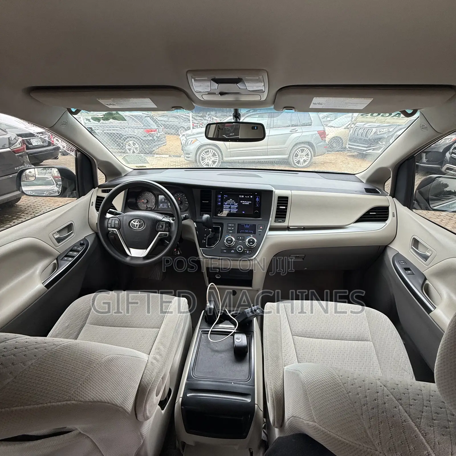 Toyota Sienna 2015 Blue