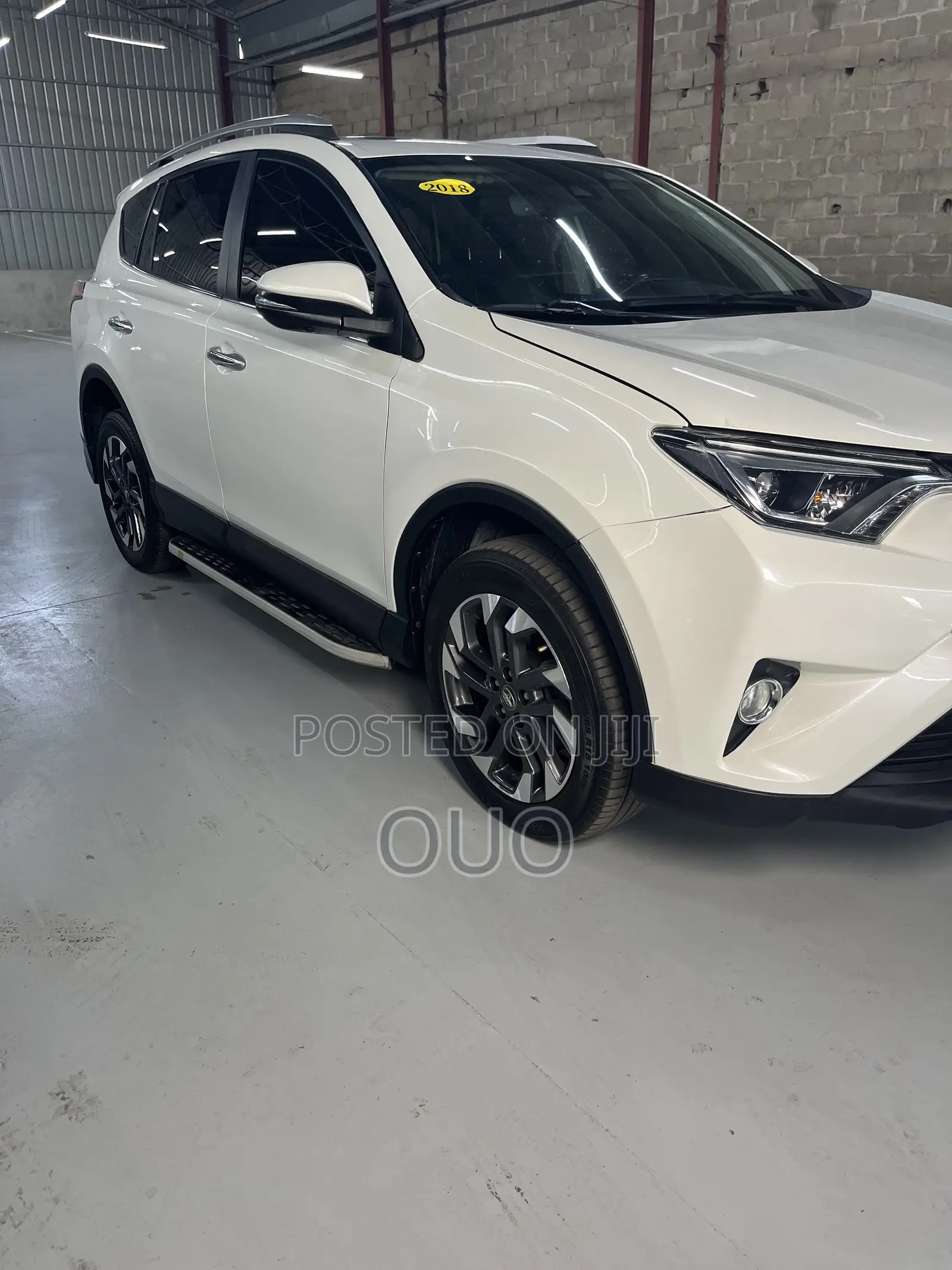 Toyota RAV4 2018 White
