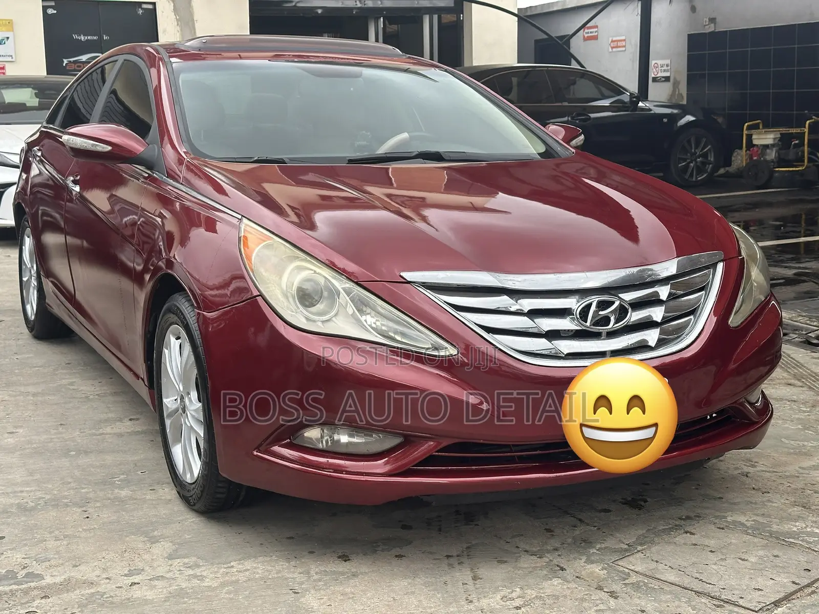 Hyundai Sonata Limited Sedan FWD (2.4L 4cyl 6A) 2011 Red