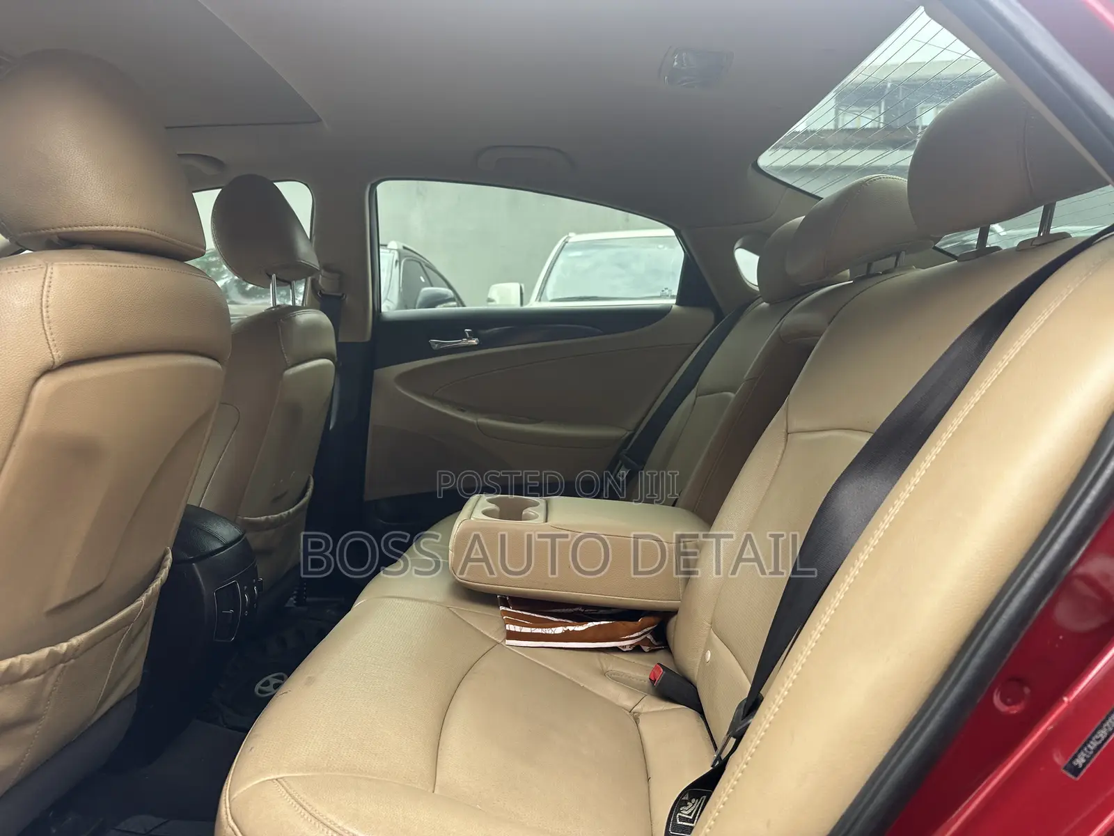 Hyundai Sonata Limited Sedan FWD (2.4L 4cyl 6A) 2011 Red