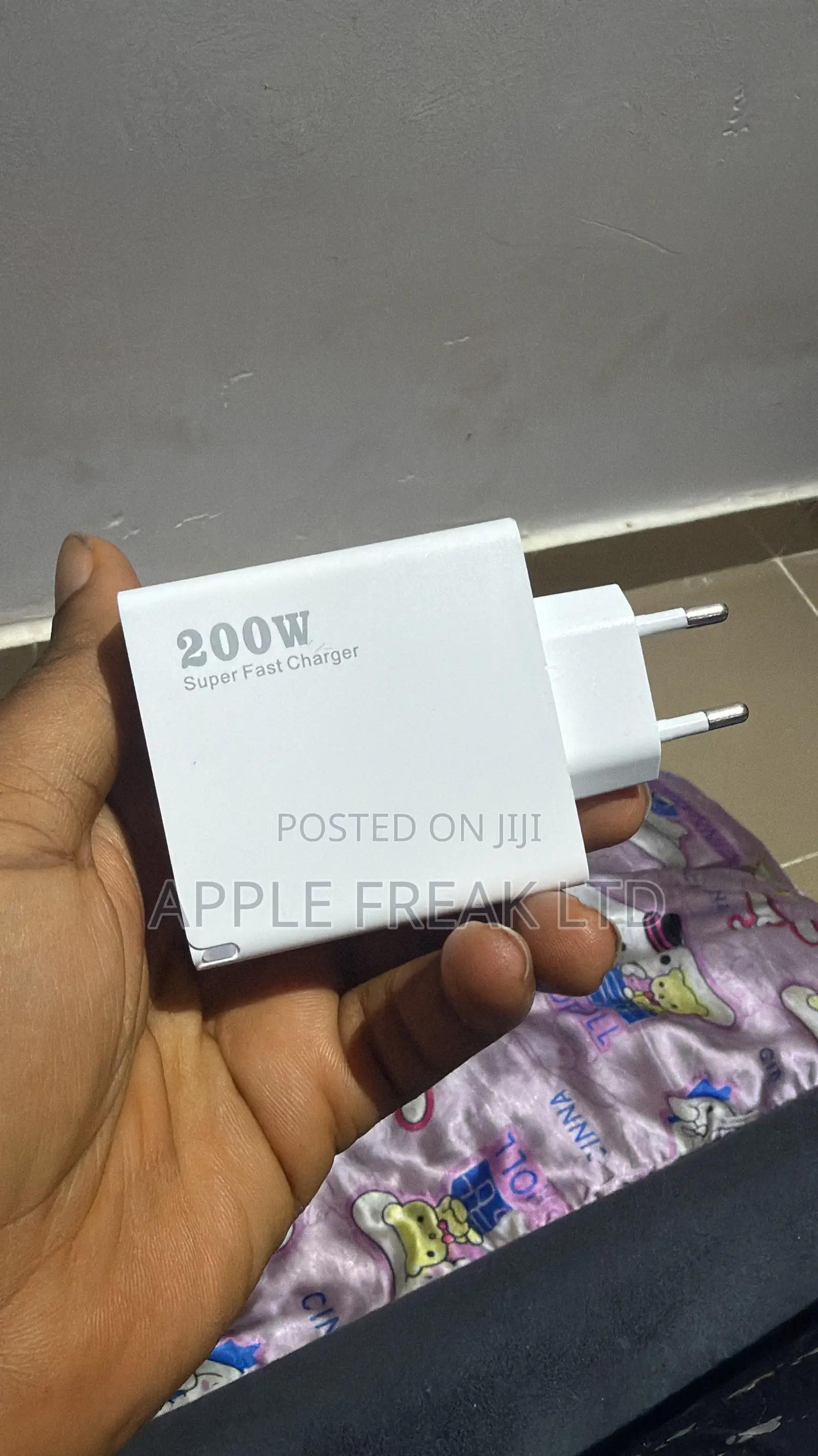 Fast Charger for iPhone and Macbook