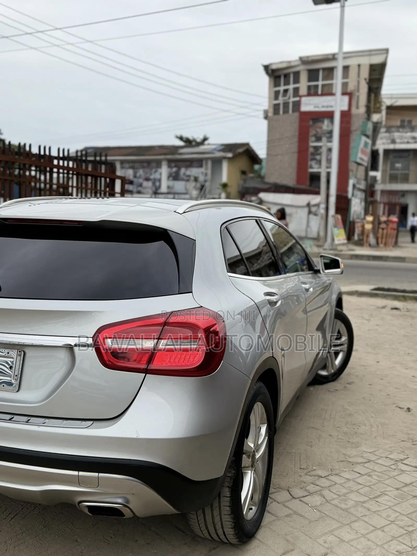 Mercedes-Benz GLA 250 2015 Silver