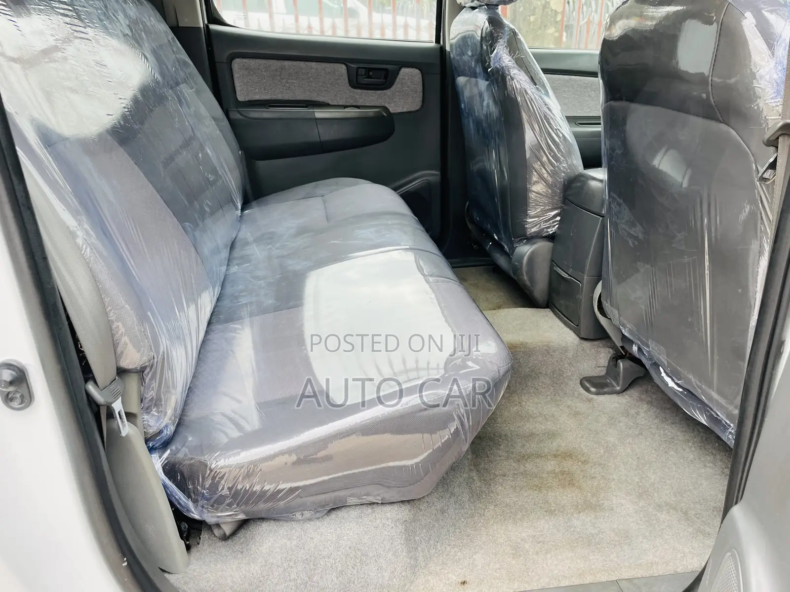 Toyota Hilux SR 4x4 2015 White