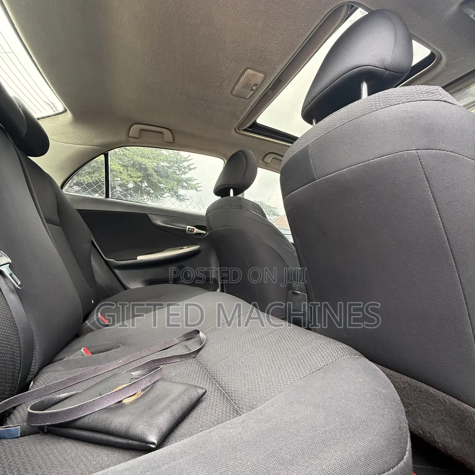 Toyota Corolla 2011 Gray