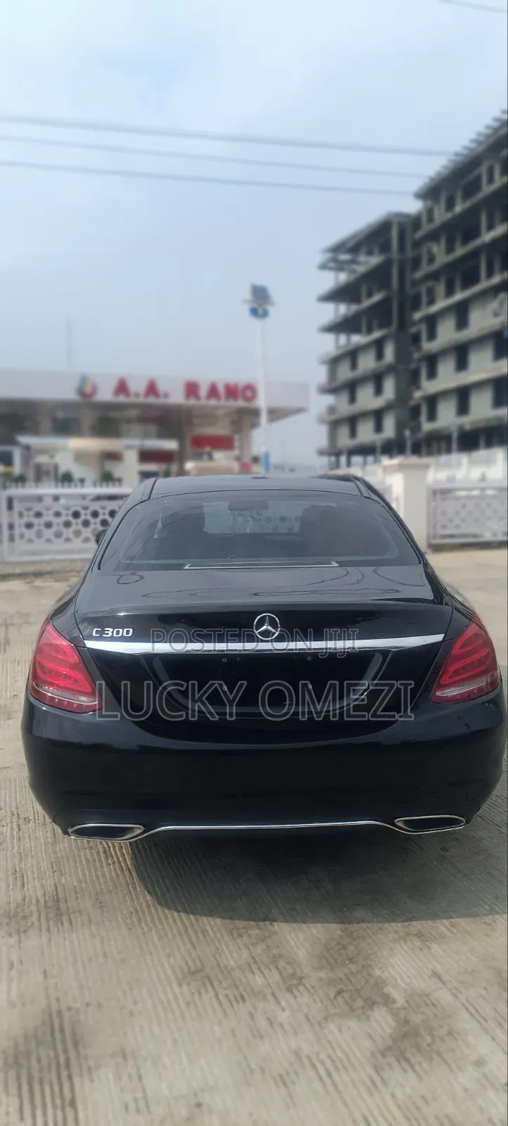 Mercedes-Benz C300 2016 Black