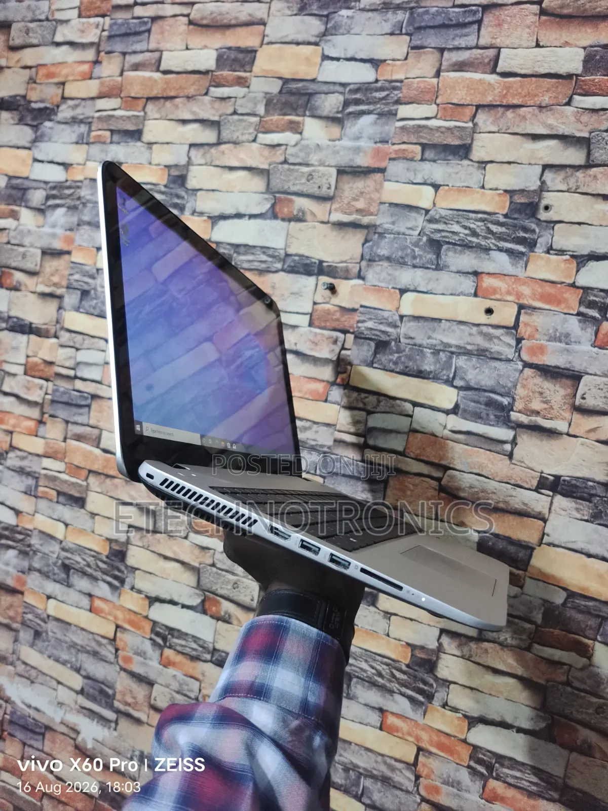 Laptop HP Envy 15 8GB Intel Core i7 HDD+SSD 256GB