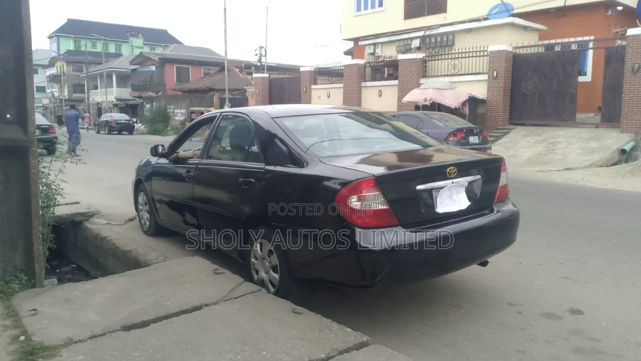 Toyota Camry 2004 Black