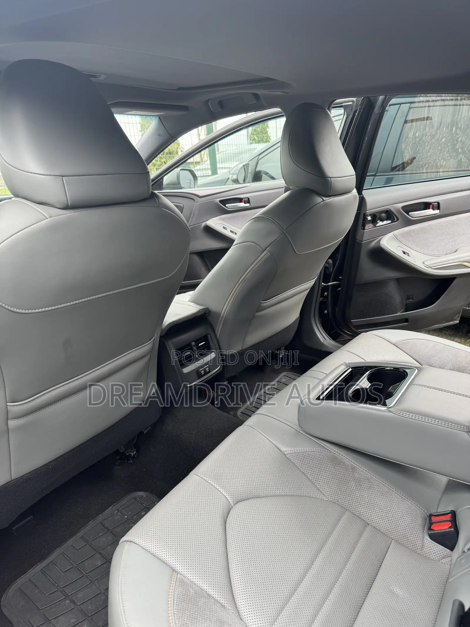 Toyota Avalon XSE FWD Sedan (3.5L V6 8A) 2019 Black