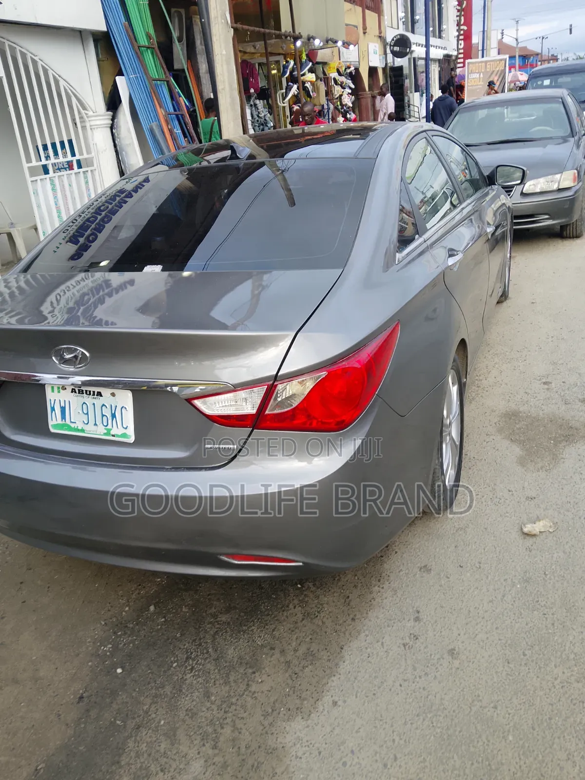 Hyundai Sonata Limited 2.0T Sedan (2.0L 4cyl 6A) 2013 Gray