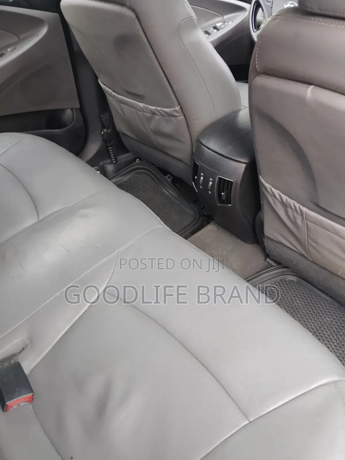 Hyundai Sonata Limited 2.0T Sedan (2.0L 4cyl 6A) 2013 Gray