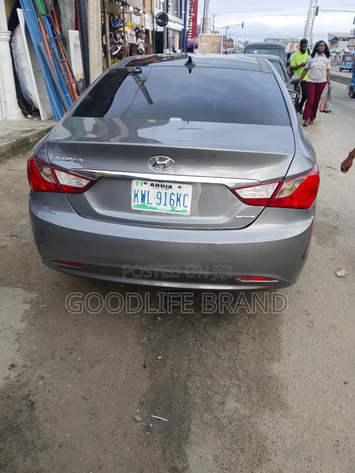 Hyundai Sonata Limited 2.0T Sedan (2.0L 4cyl 6A) 2013 Gray