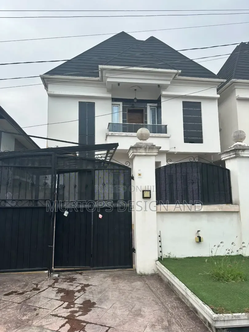 Furnished 4bdrm Duplex in Chevron for sale