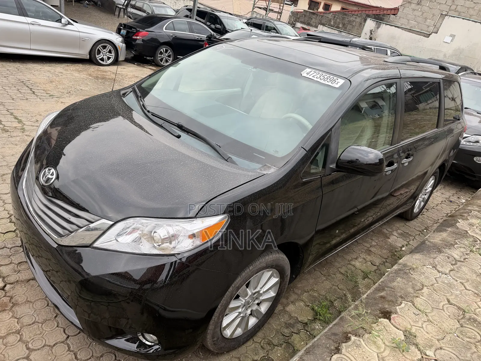Toyota Sienna 2014 Black