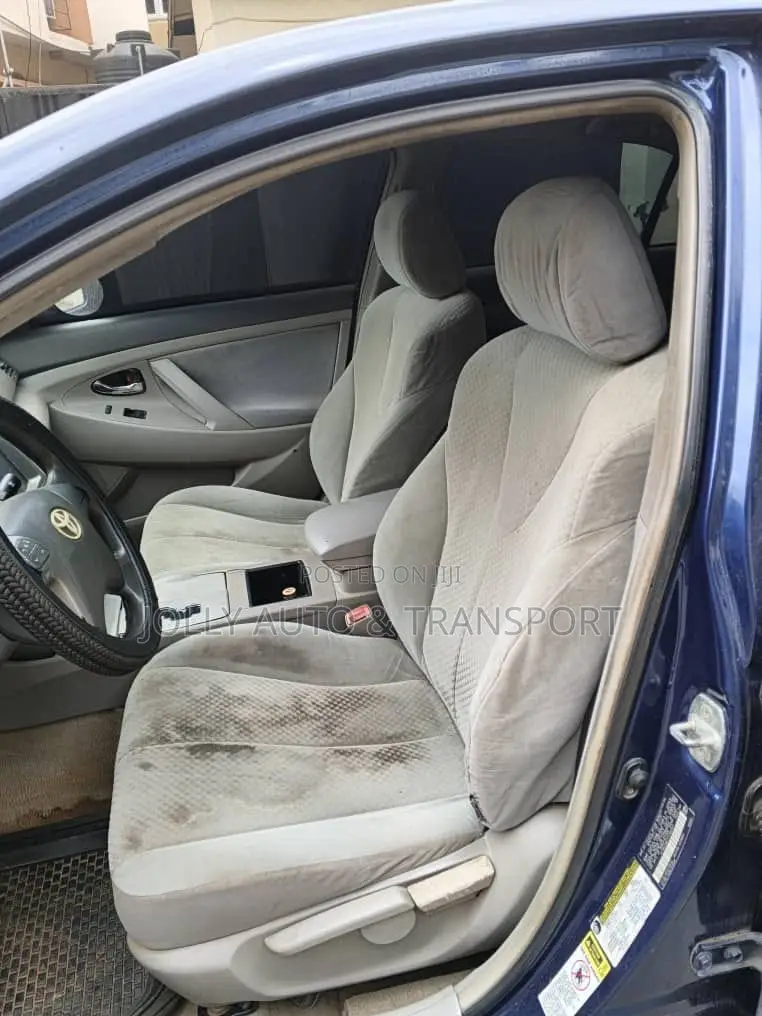 Toyota Camry LE 4dr Sedan (2.4L 4cyl 5A) 2009 Blue
