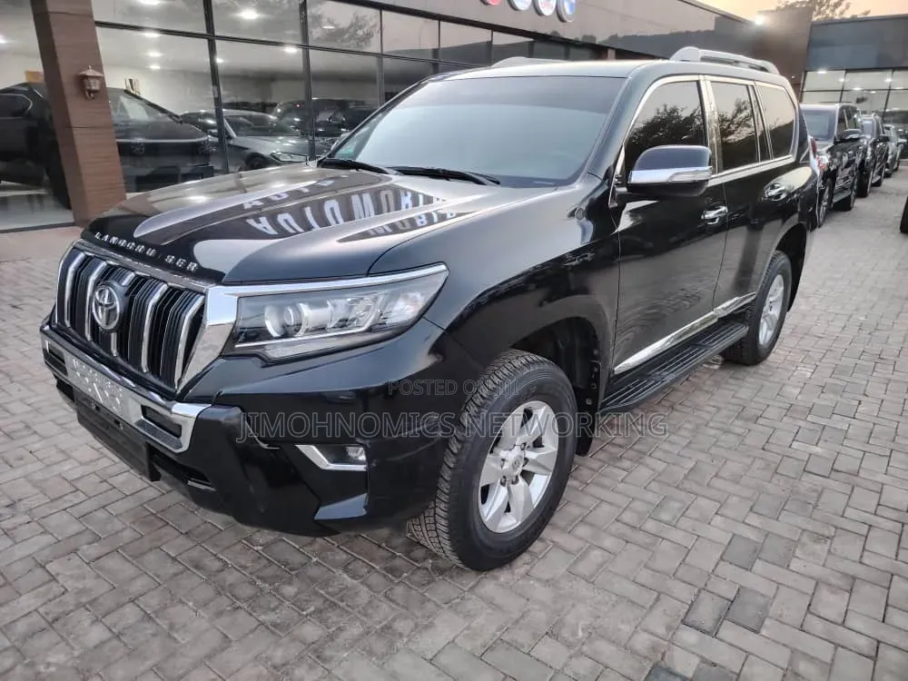 Toyota Land Cruiser 2024 Black