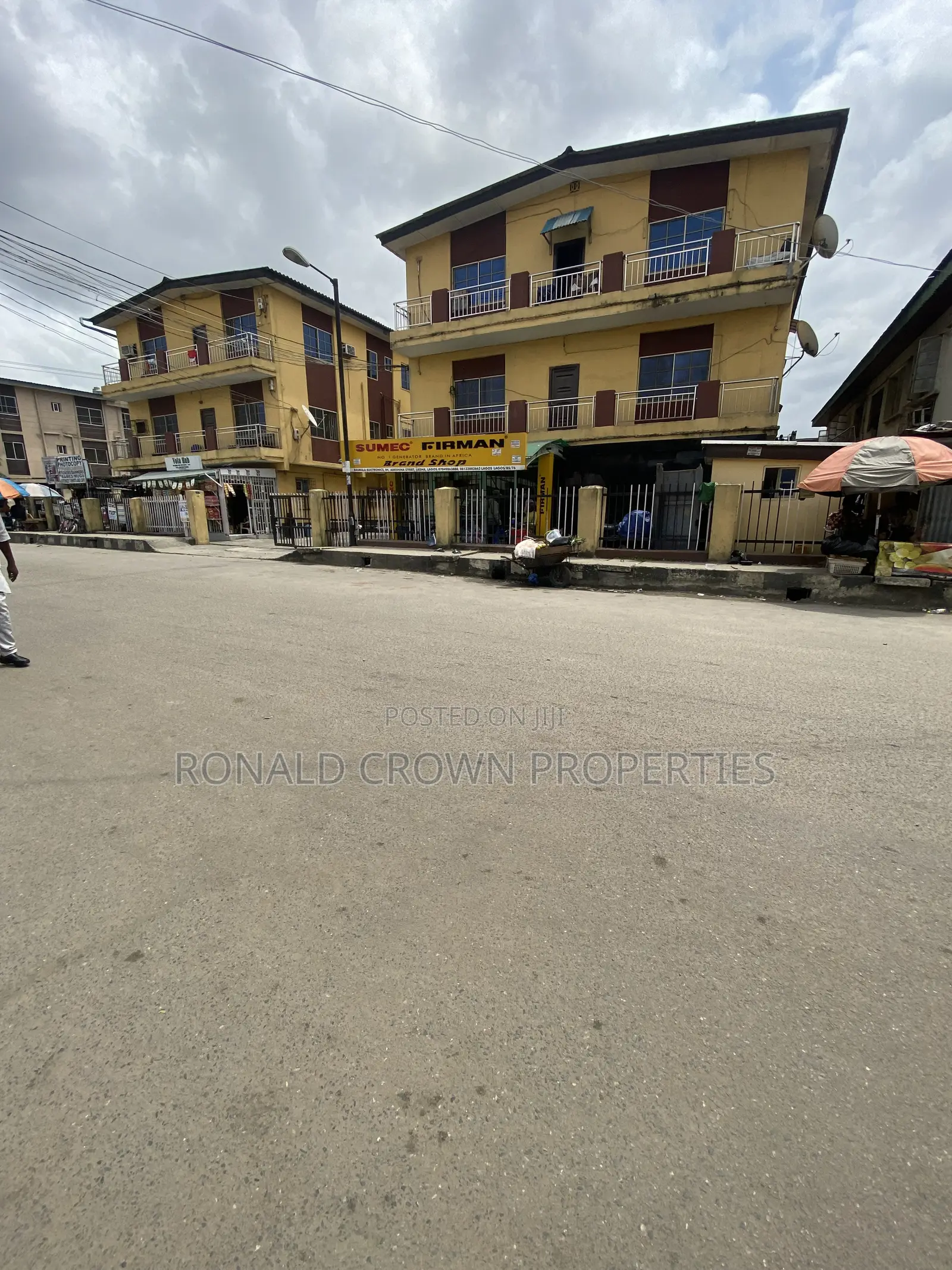 3bdrm Block of Flats in Ijeshatedo for sale
