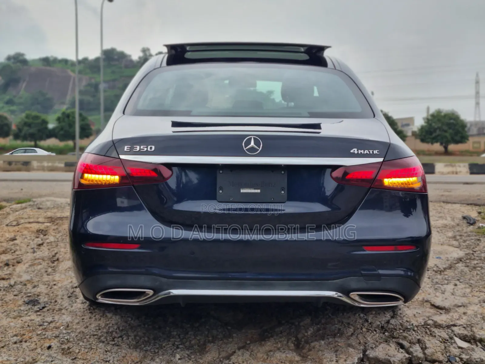 Mercedes-Benz E350 2021 Blue