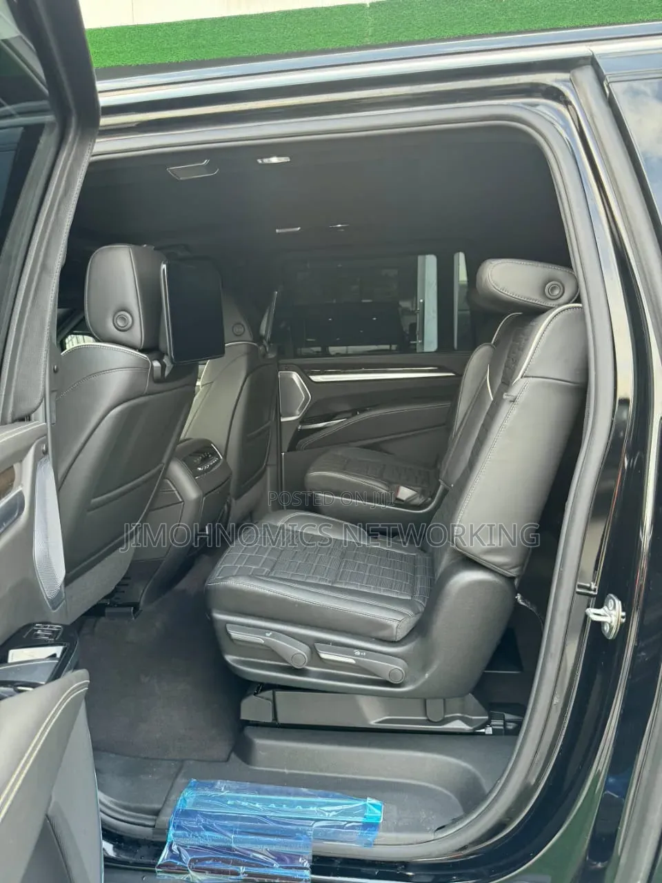 Cadillac Escalade 2026 Black
