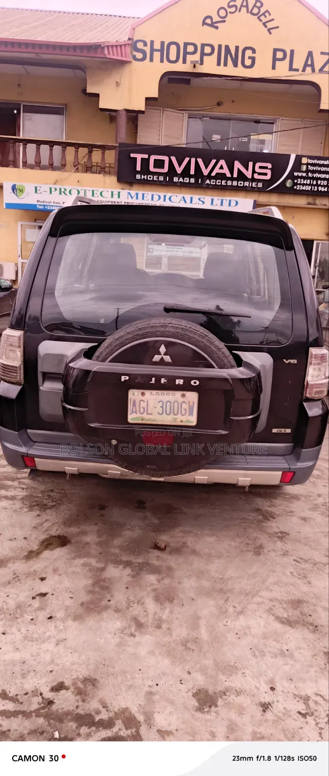 Mitsubishi Pajero 2008 Black