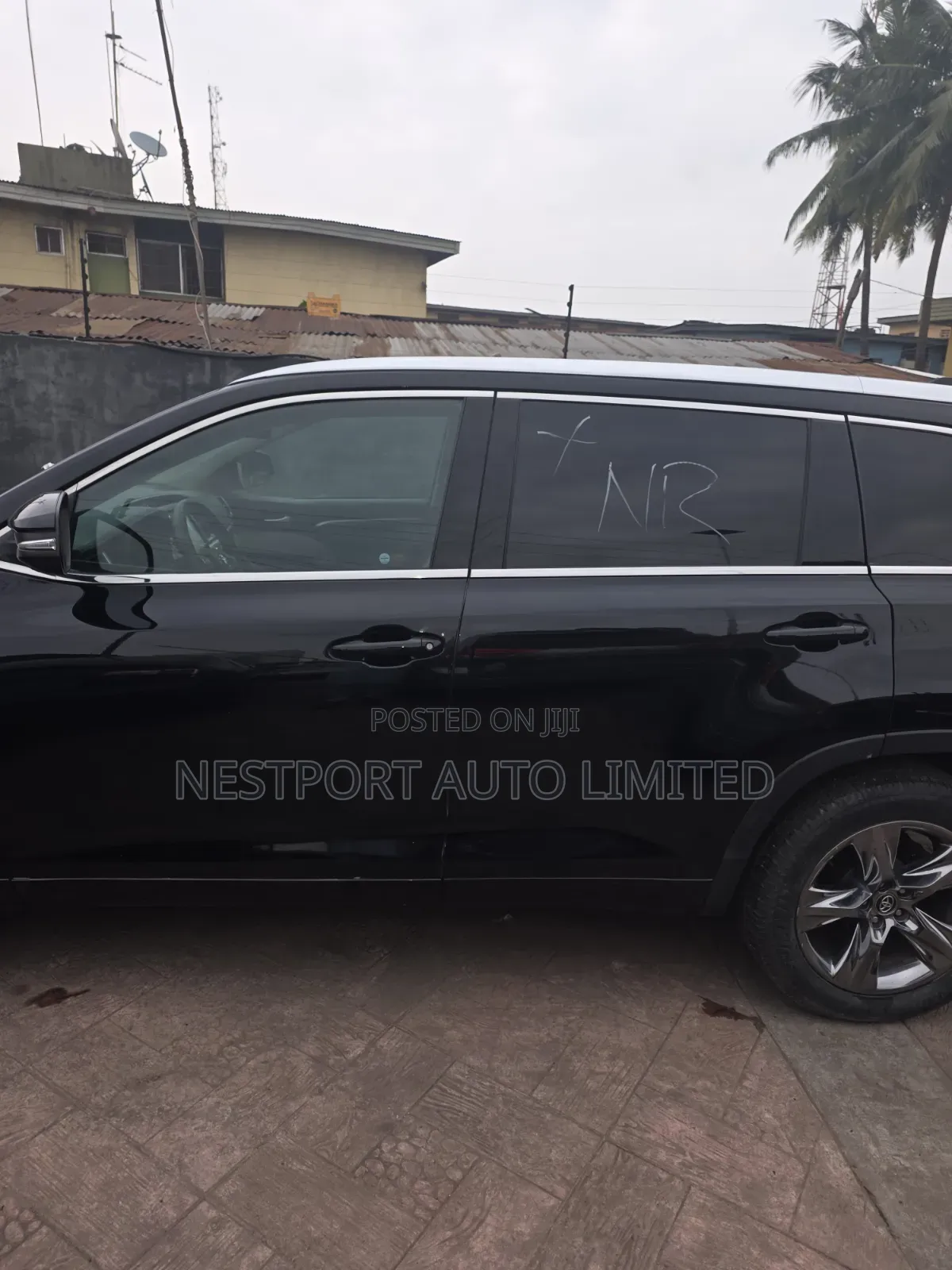 Toyota Highlander Limited Platinum 4x4 V6 (3.5L 6cyl 8A) 2017 Black