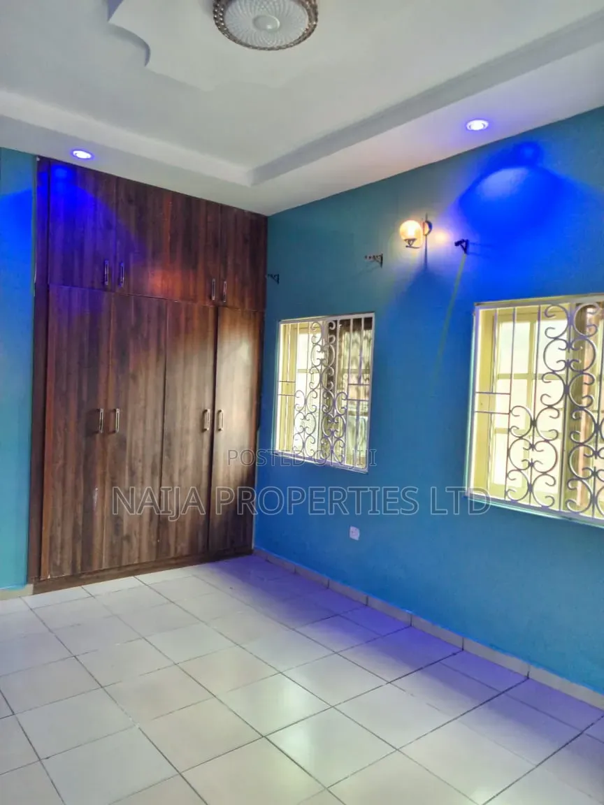 3bdrm Apartment in Paradise Estate for rent