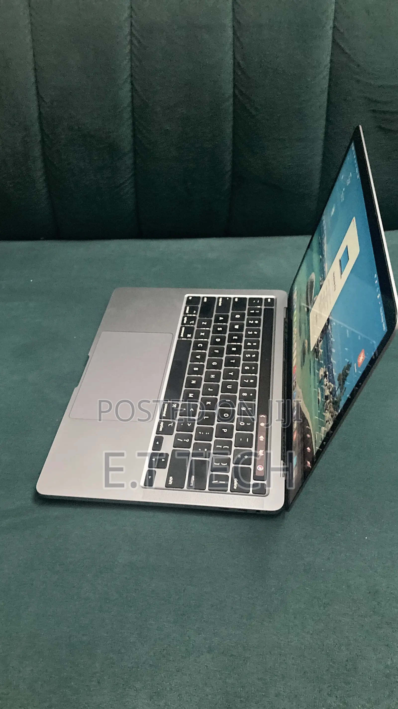 Laptop Apple MacBook Pro 2020 16GB Intel Core i5 SSD 512GB