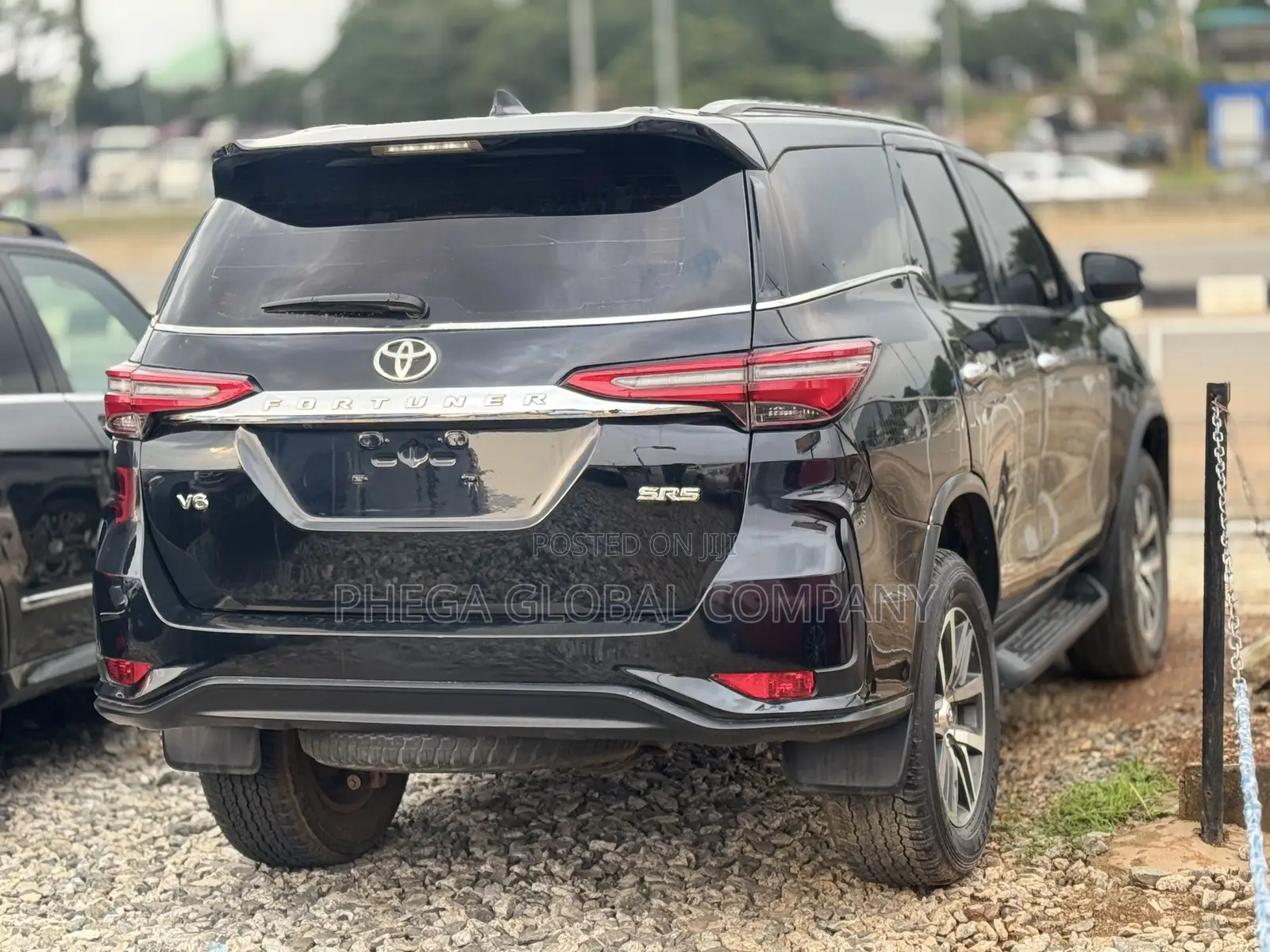 Toyota Fortuner 2020 Black